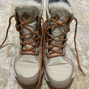 Columbia Snow Boots